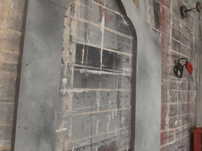 grand upstage wall detail